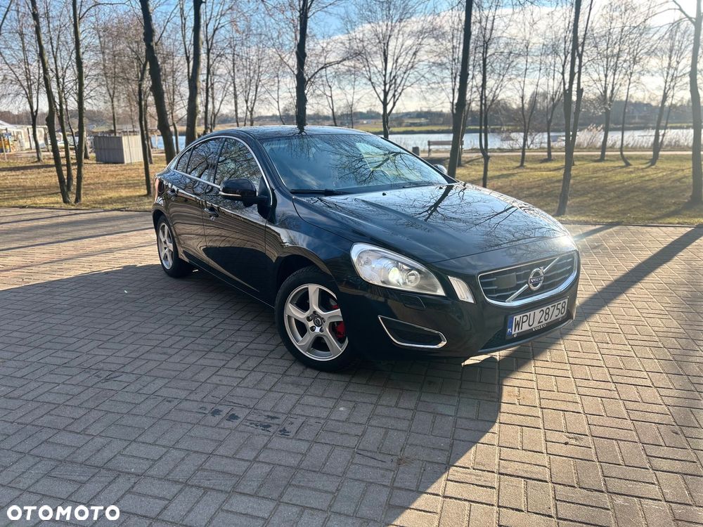 Volvo S60 DRIVe Summum - 1