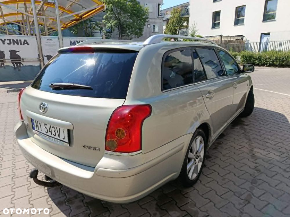 Toyota Avensis 1.8 VVT-i Sol - 6