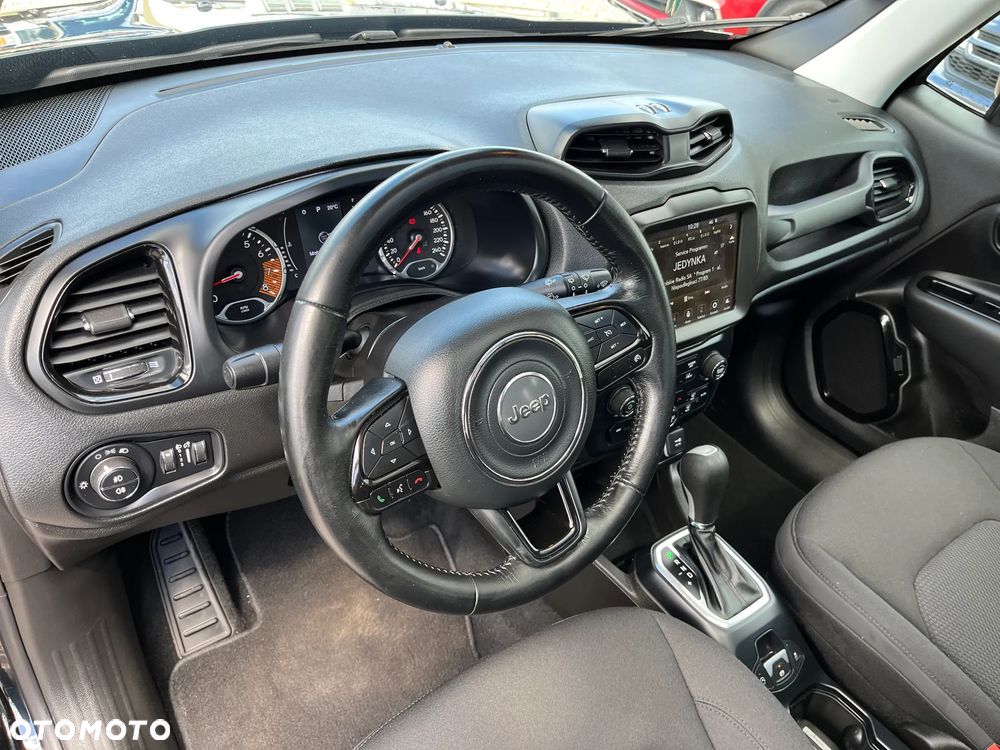 Jeep Renegade - 19