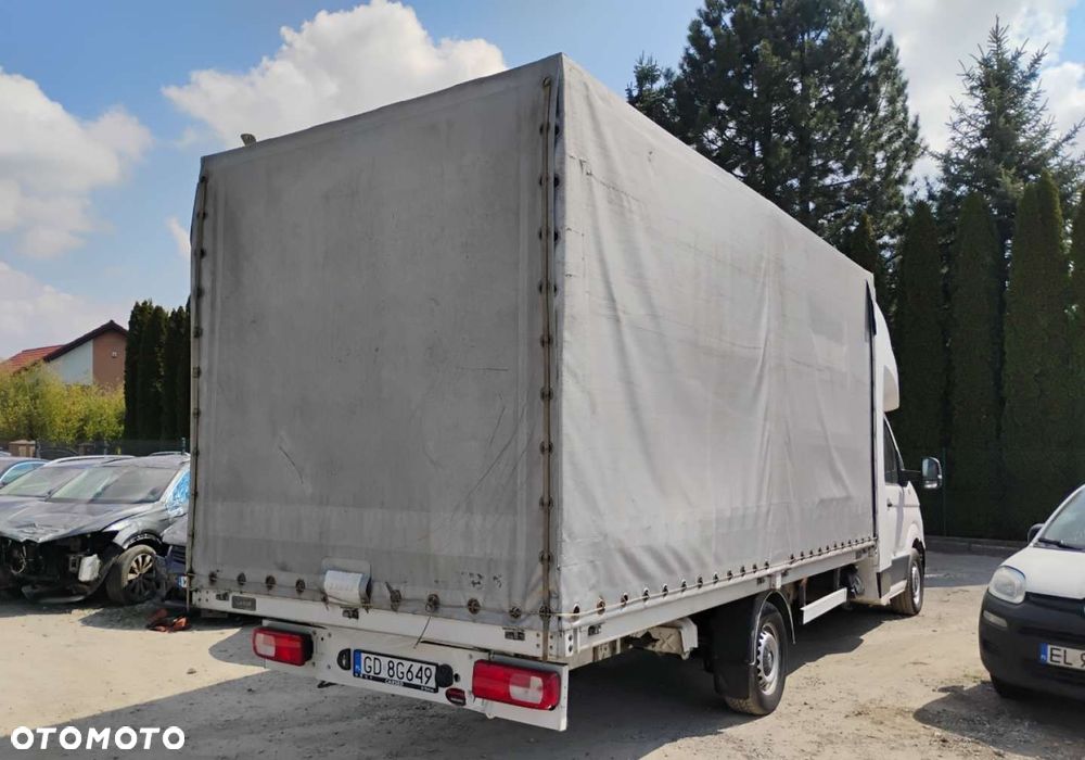 Volkswagen CRAFTER - 5