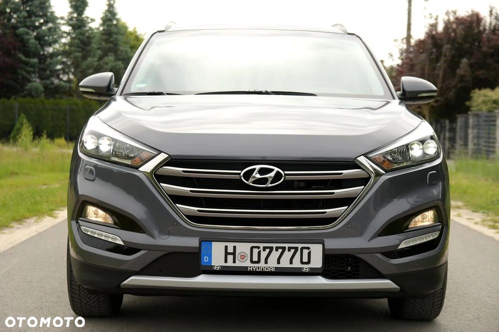 Hyundai Tucson blue 1.7 CRDi 2WD DCT Premium - 13