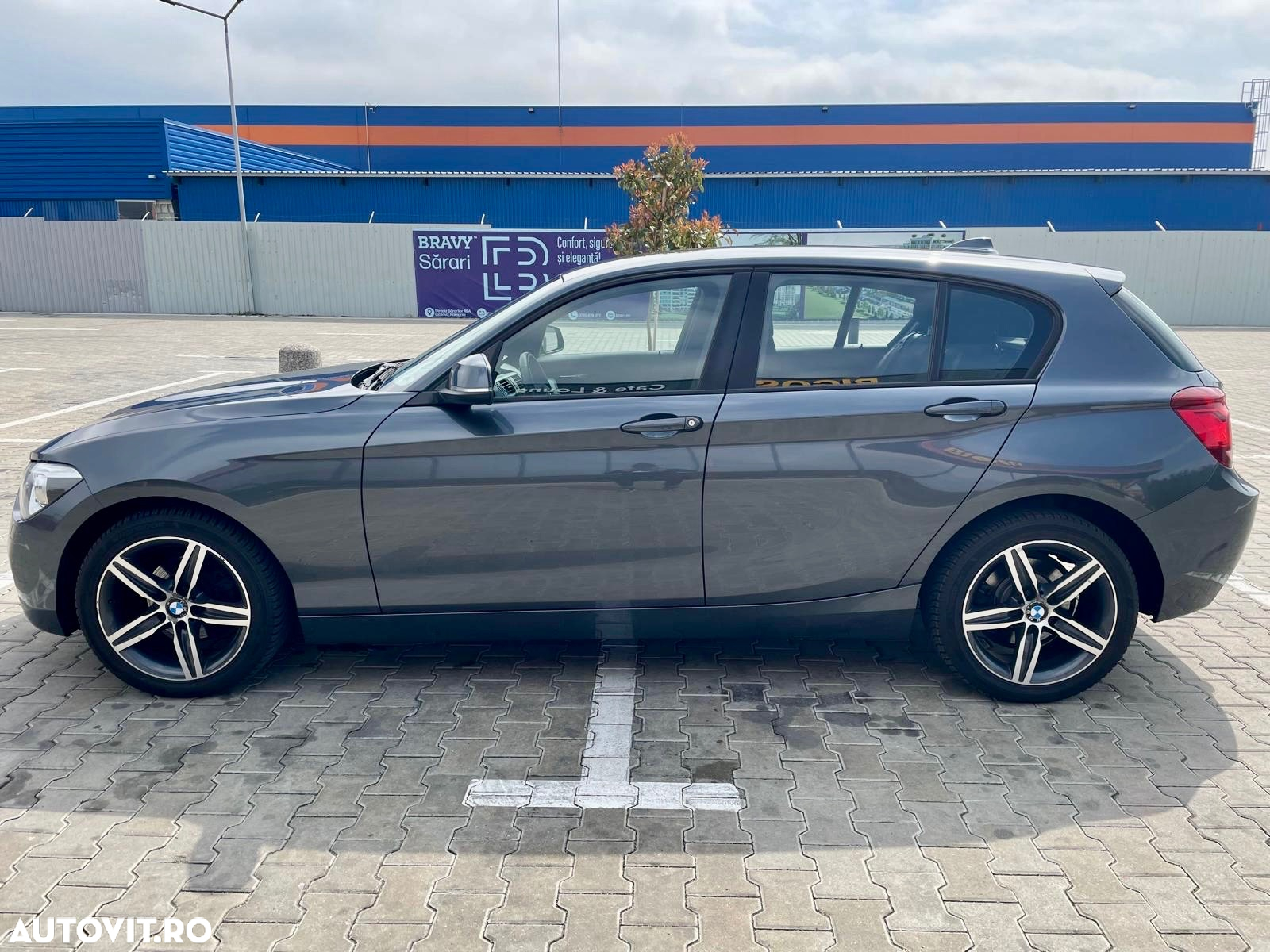 BMW Seria 1 118d Sport Line - 3
