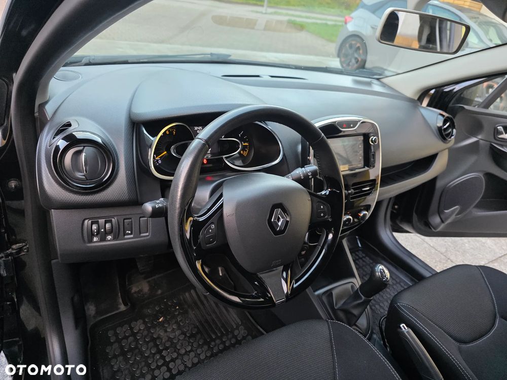 Renault Clio 1.2 16V Zen - 29