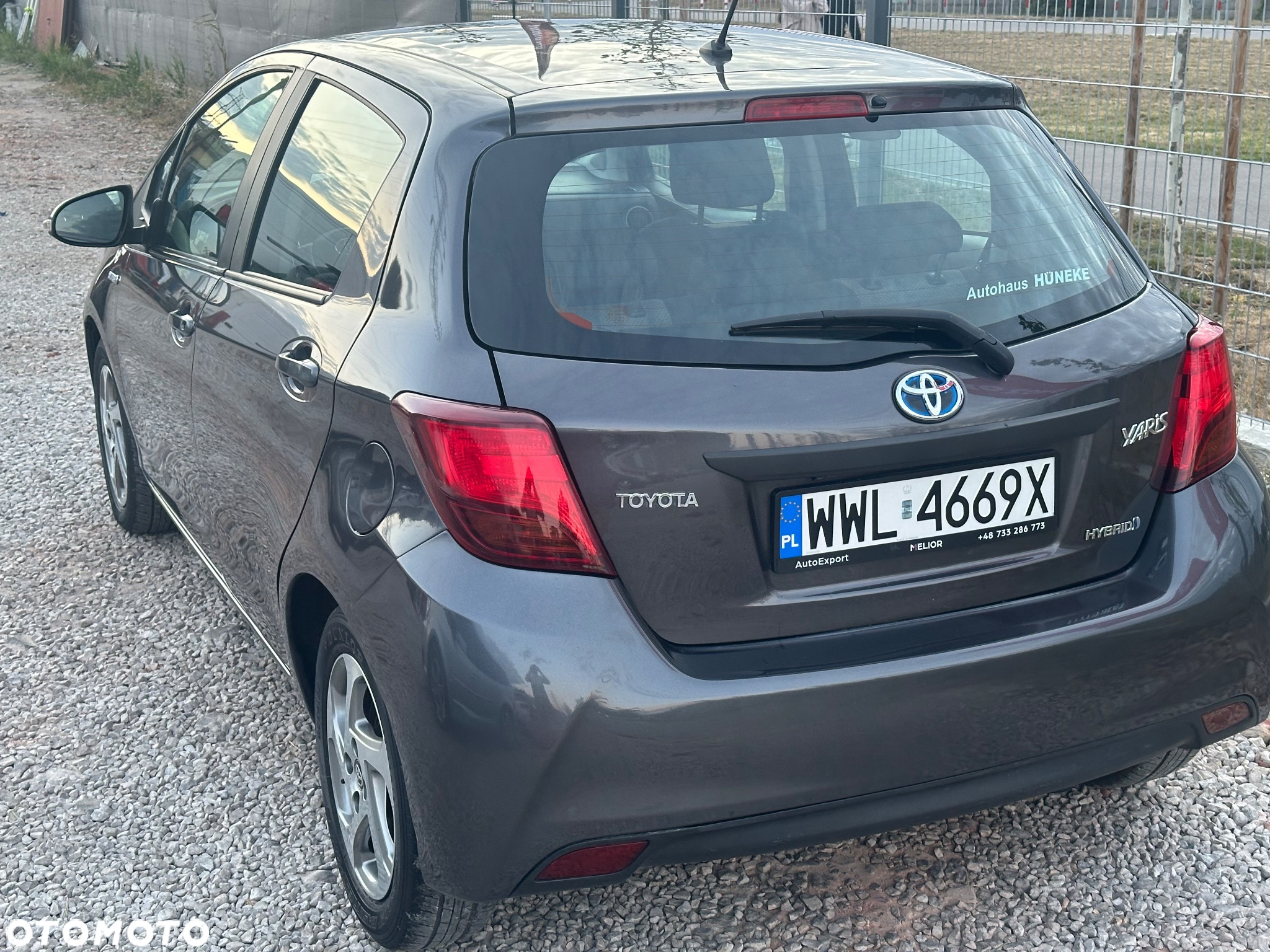 Toyota Yaris Hybrid 1.5 VVT-i - 7