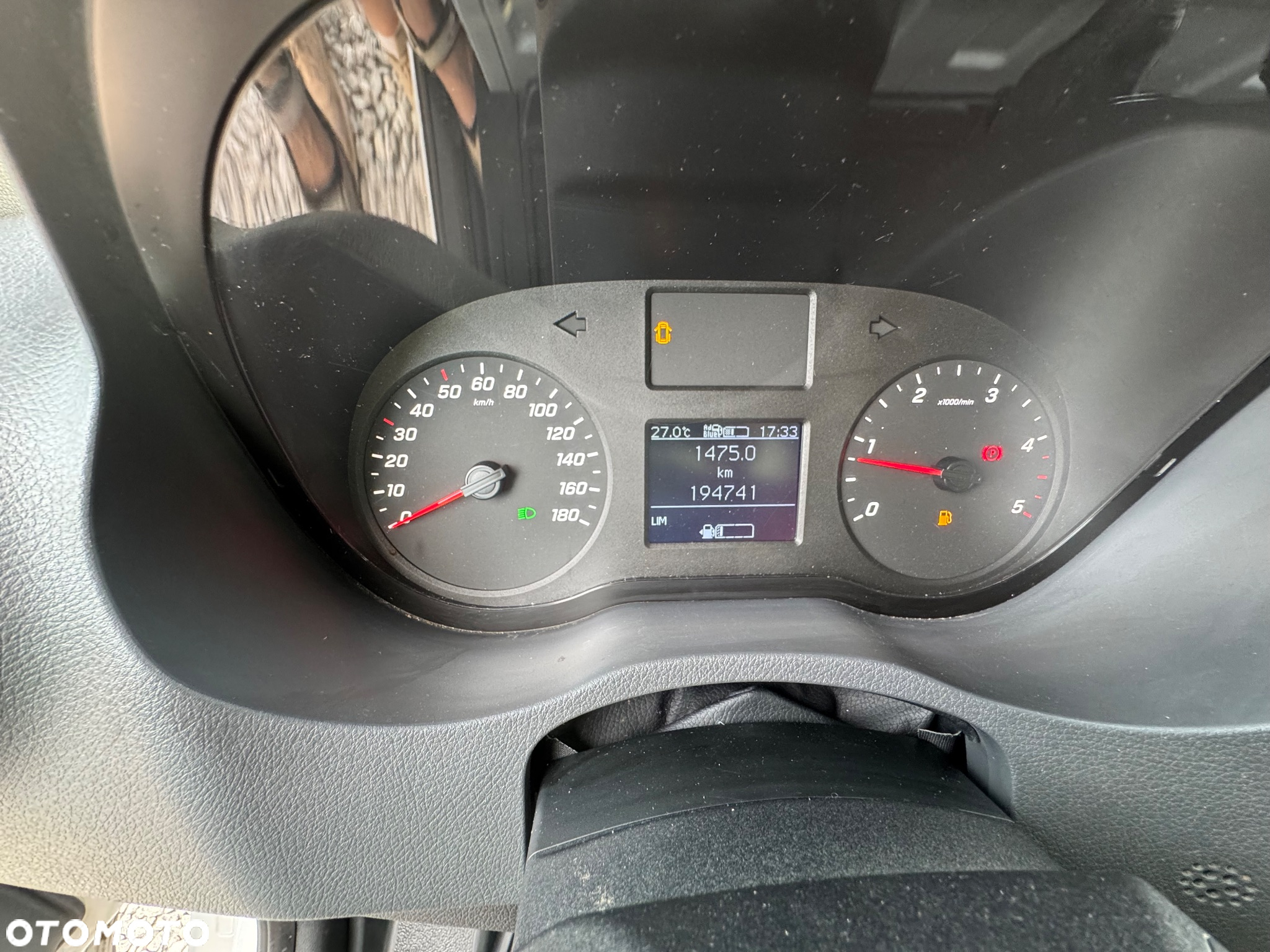 Mercedes-Benz Sprinter - 9