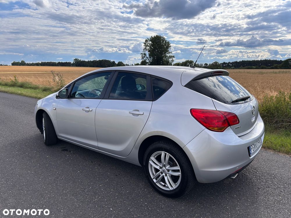 Opel Astra 1.4 Turbo - 5