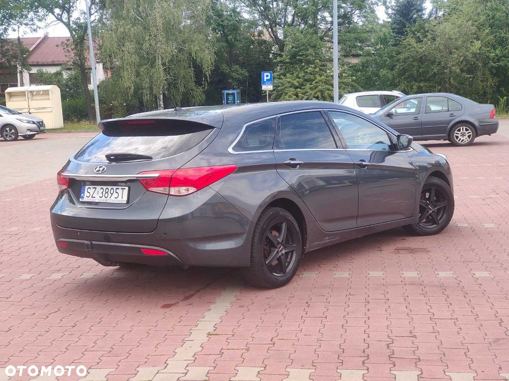 Hyundai i40 - 2