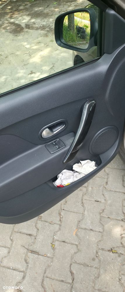Dacia Logan 1.0 SCe Laureate - 10