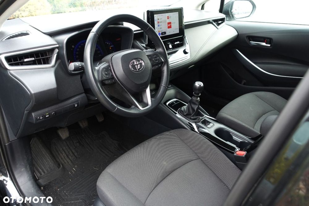 Toyota Corolla - 5