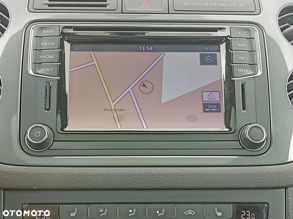 Volkswagen Tiguan - 10