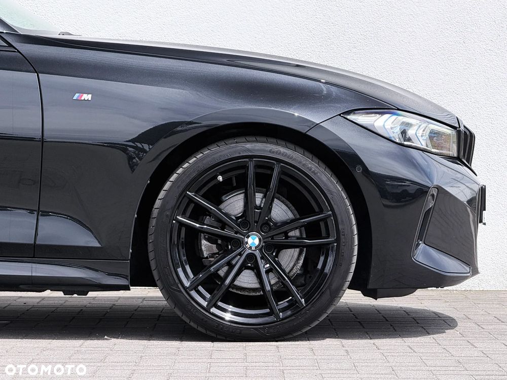 BMW Seria 3 320d xDrive M Sport - 13