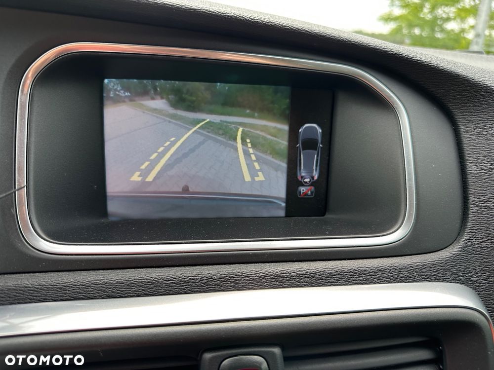 Volvo V40 D3 Drive-E Summum - 18