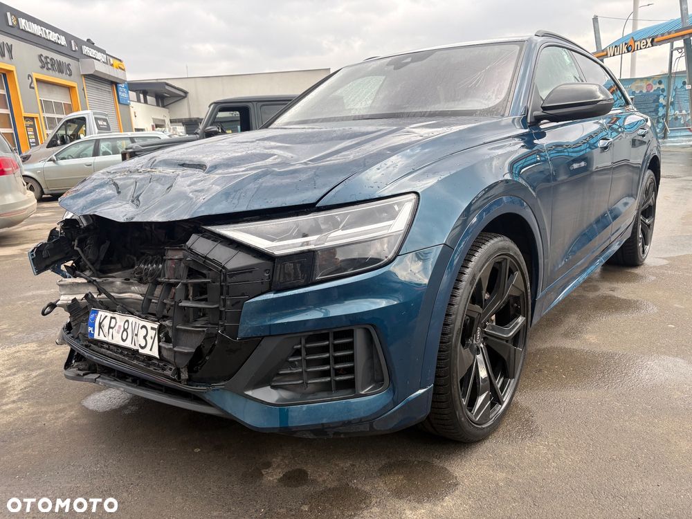 Audi Q8 - 10