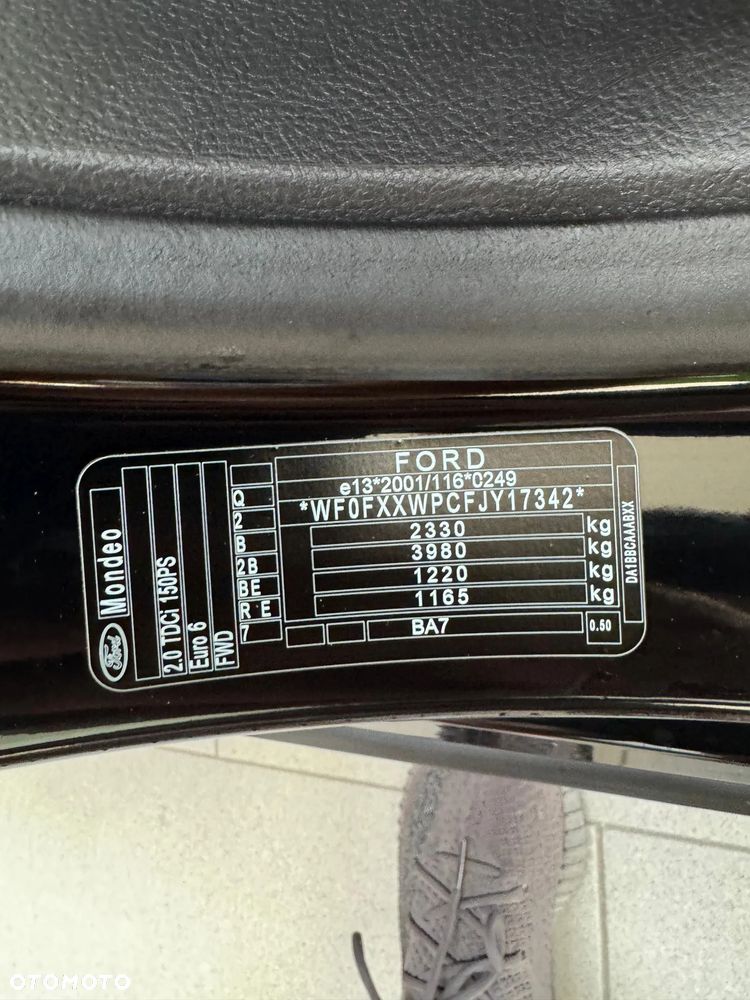 Ford Mondeo 2.0 TDCi STart-Stopp ST-Line - 39