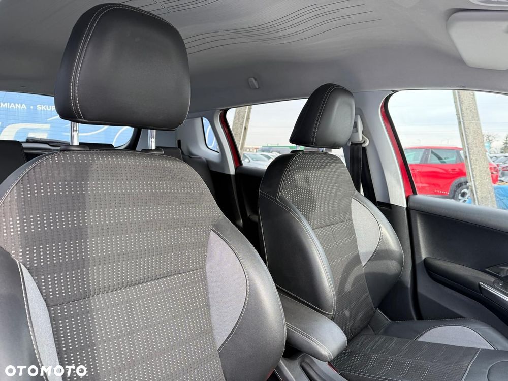 Peugeot 2008 1.2 Pure Tech GPF Style S&S EAT6 - 20