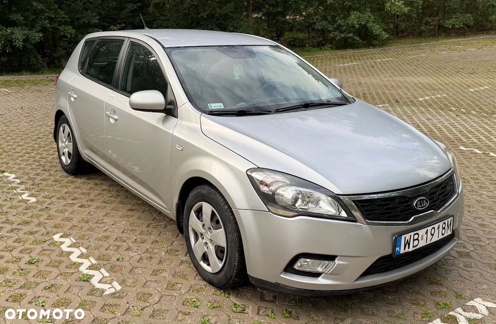 Kia Ceed 1.6 Crdi Comfort - 3