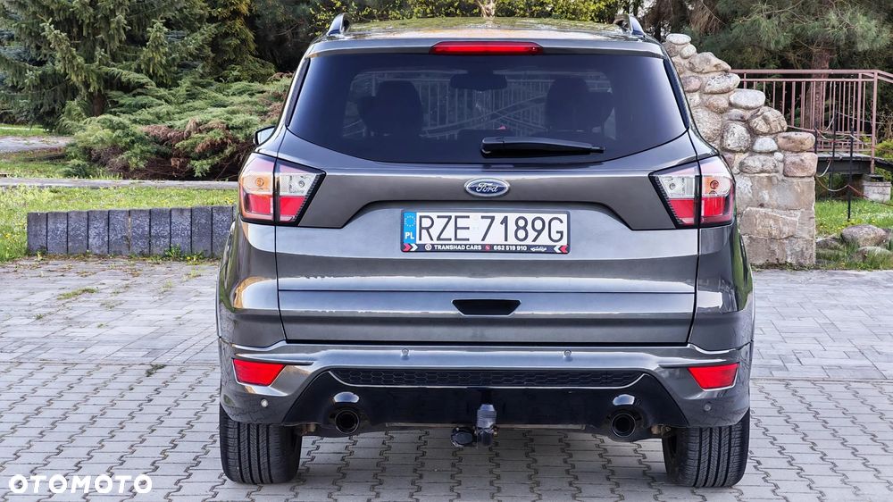 Ford Kuga 2.0 TDCi 4x2 ST-Line - 9