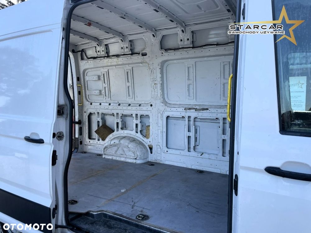 Volkswagen Crafter - 14