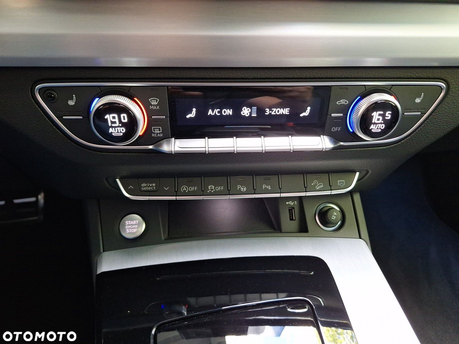 Audi Q5 Sportback - 24