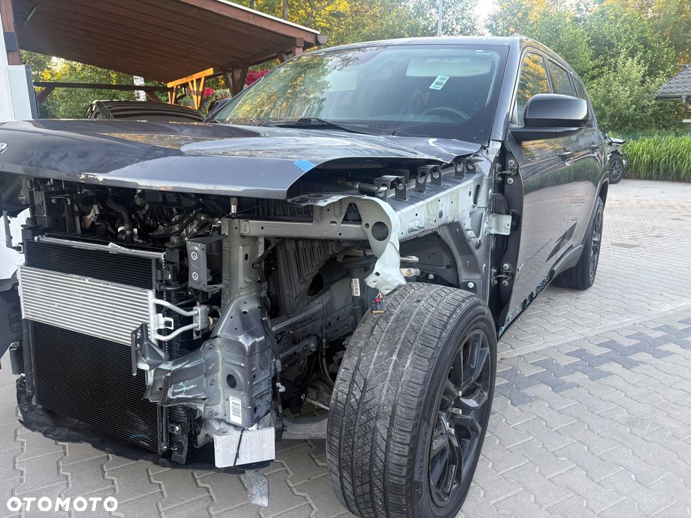 Jeep Grand Cherokee - 9