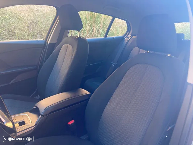 BMW 118 d Aut. Advantage - 24