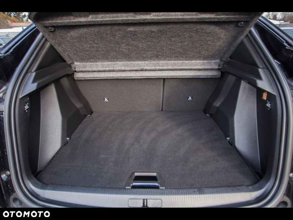 Peugeot 2008 1.2 PureTech Allure S&S EAT8 - 8