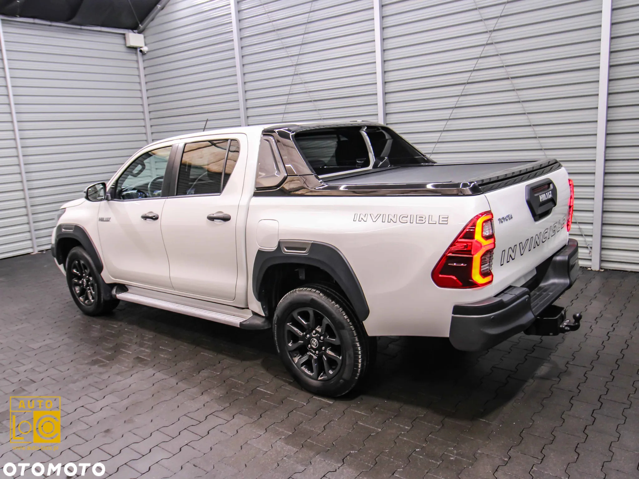 Toyota Hilux 2.8 D-4D Double Cab Invincible 4x4 - 4