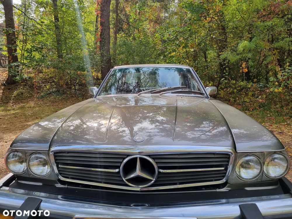 Mercedes-Benz SLC - 22