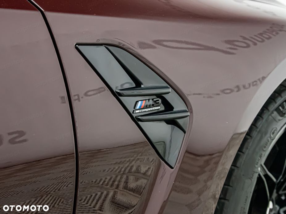 BMW M3 Competition xDrive sport - 28