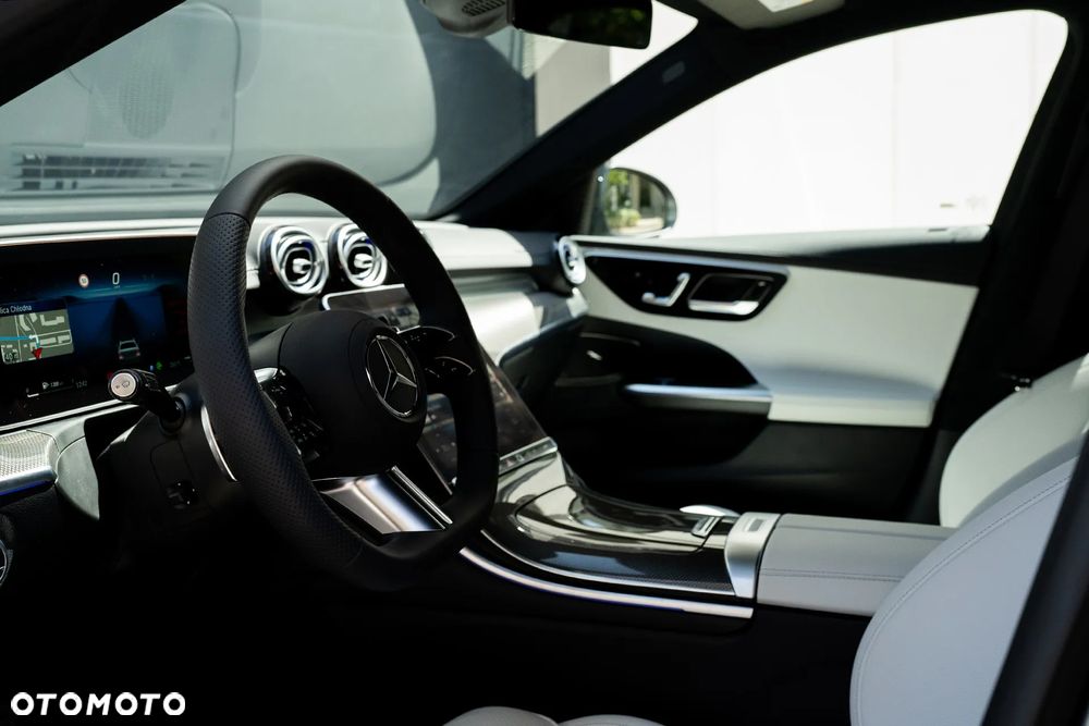 Mercedes-Benz Klasa C 200 mHEV 4-Matic AMG - 35