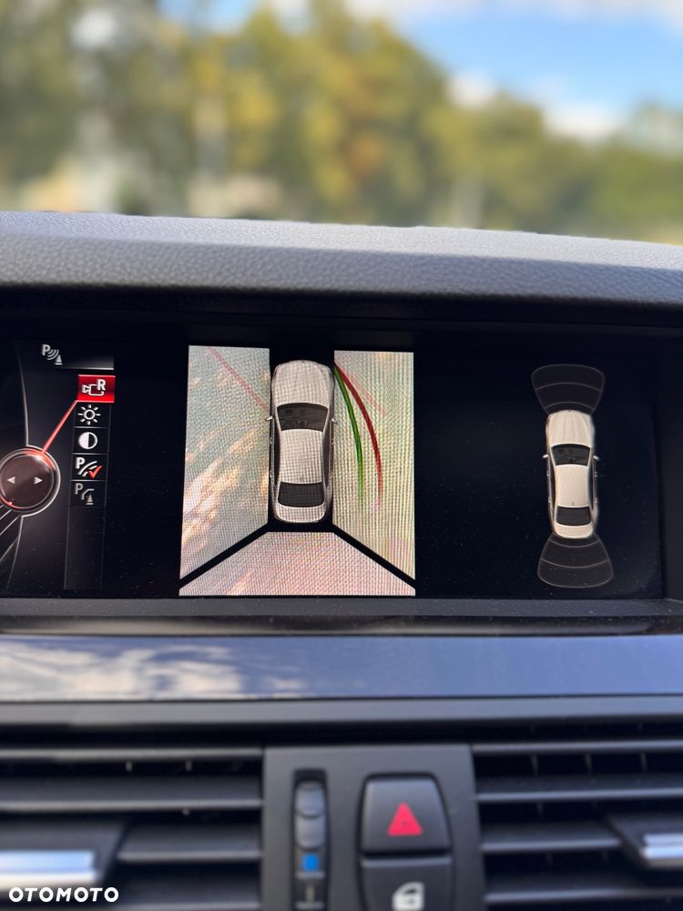BMW Seria 5 535i - 13