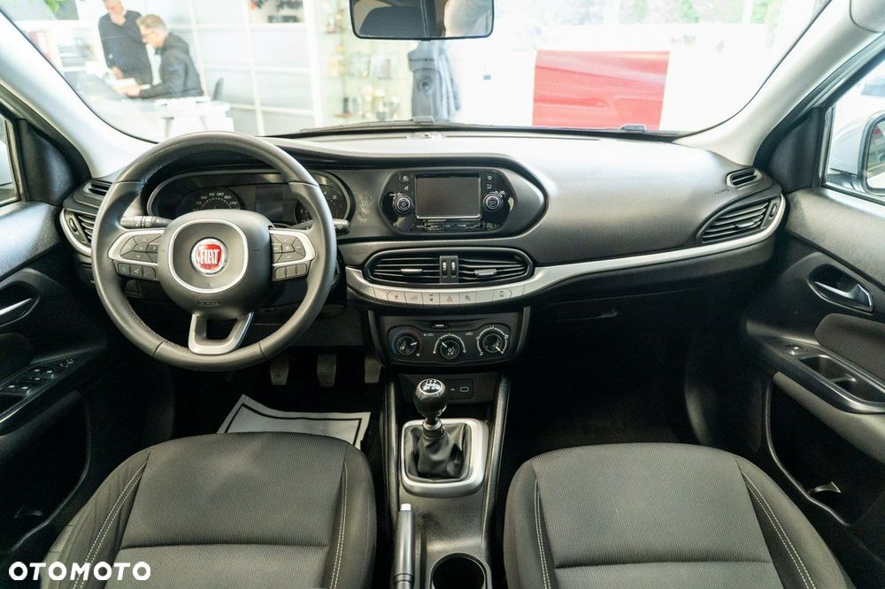 Fiat Tipo 1.4 16V Easy EU6d - 19