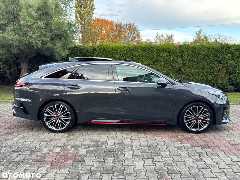 Kia ProCeed 1.6 T-GDI GT - 6