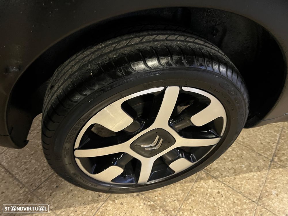 Citroën C4 Cactus 1.2 PureTech Shine - 6