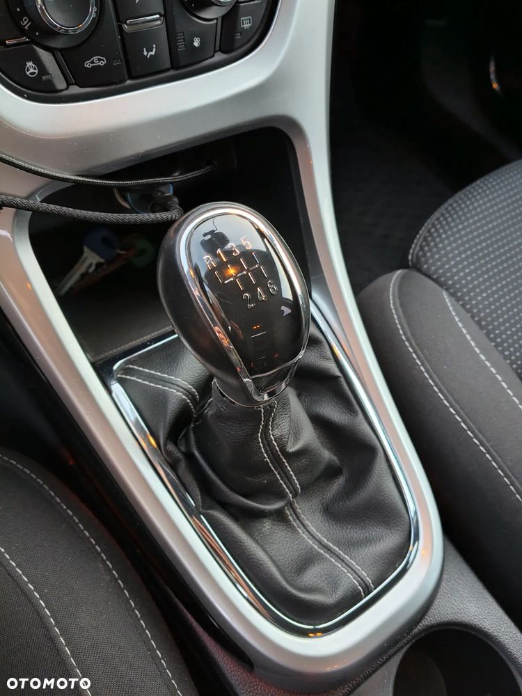 Opel Astra 1.4 T Sport - 16
