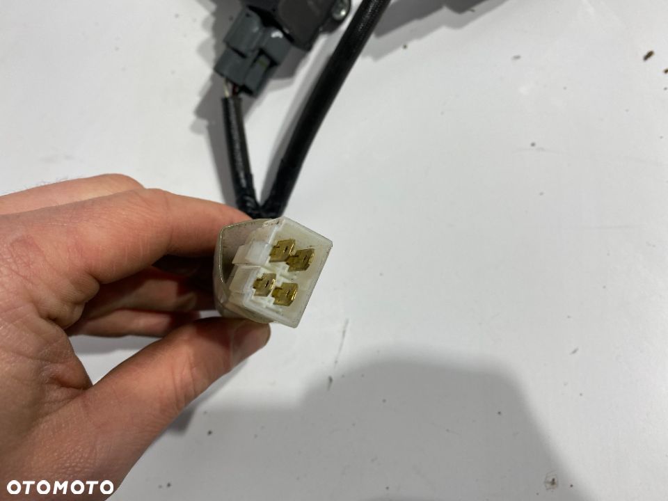 Cewka Kymco AK 550 - 4