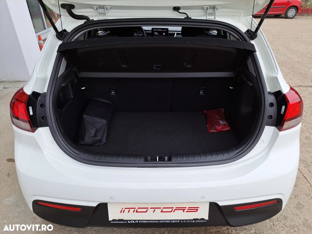 Kia Rio 1.2 MPI 5MT Urban - 19