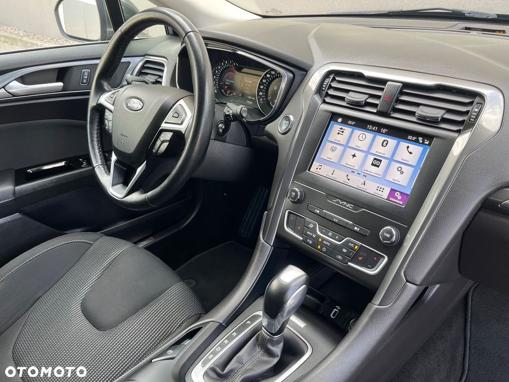 Ford Mondeo 1.5 EcoBoost Titanium - 25