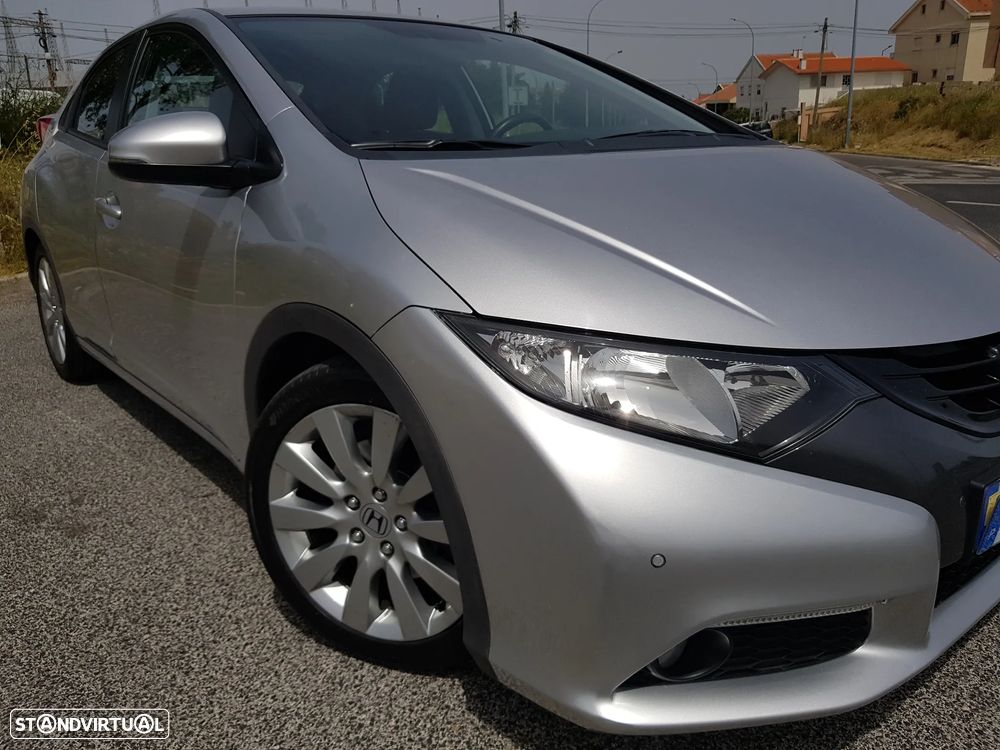 Honda Civic 1.4 i-VTEC Sport Navi - 58