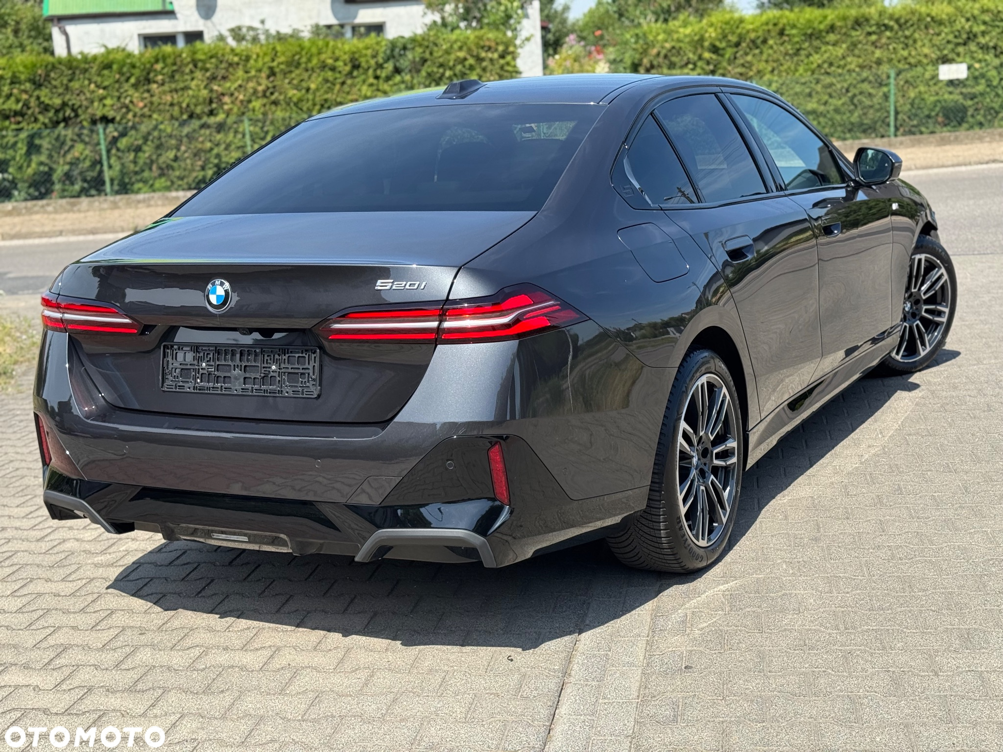 BMW Seria 5 - 13