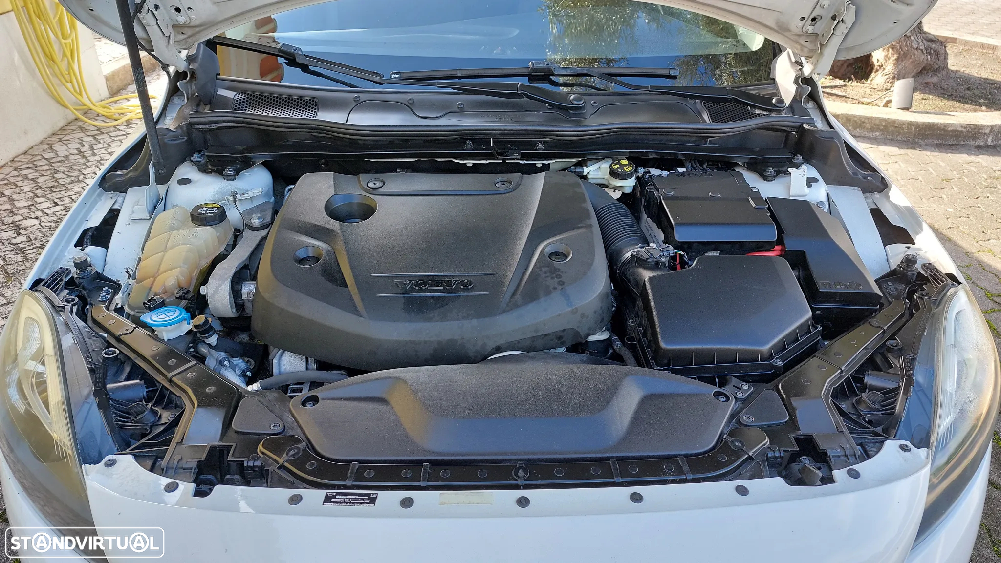 Volvo V40 2.0 D2 Kinetic - 4