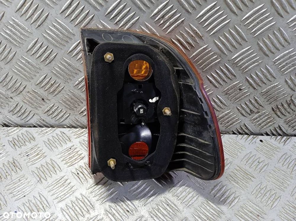 LAMPA LEWA TYLNA BMW E39 - 3