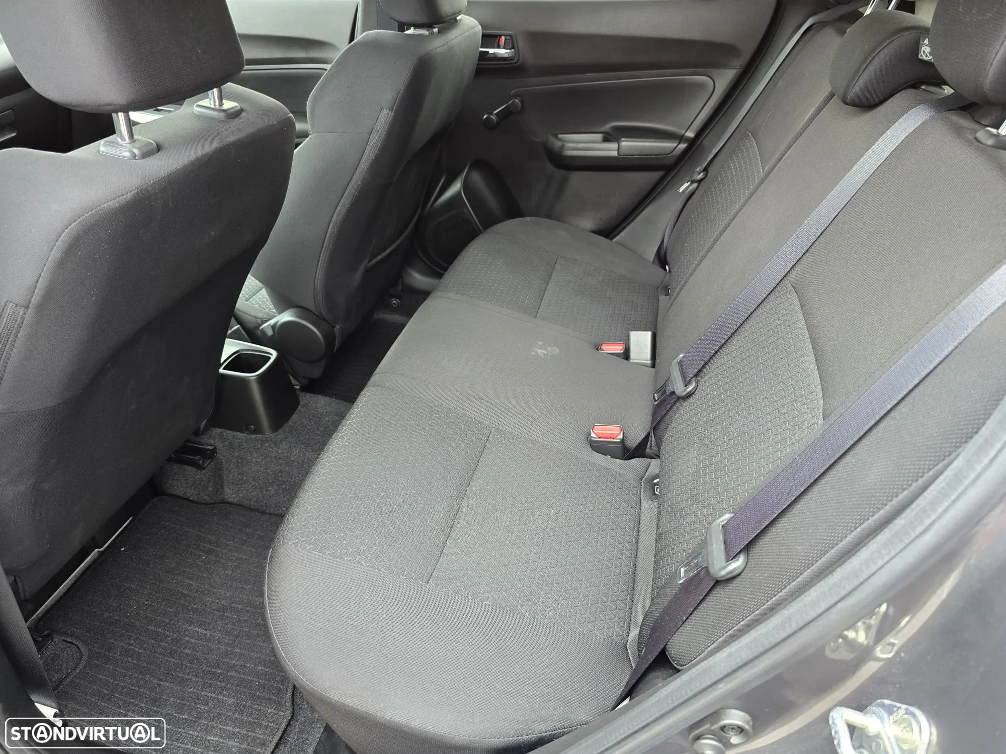 Suzuki Swift 1.2 Mild Hybrid GLE - 14