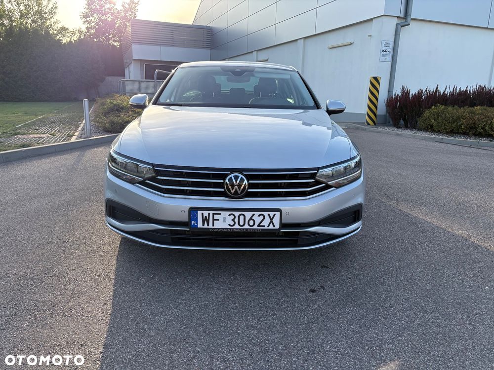 Volkswagen Passat 2.0 TDI EVO Business - 3