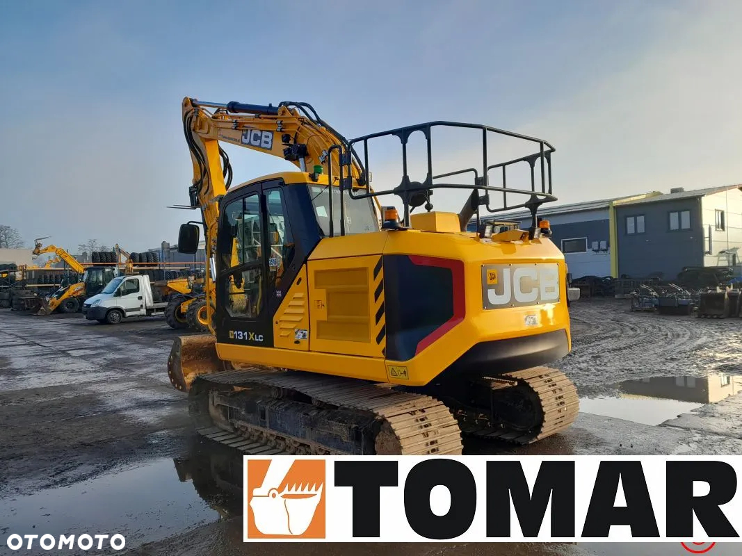 JCB 131X - 6