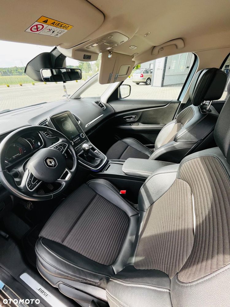 Renault Scenic 1.6 dCi Bose - 13