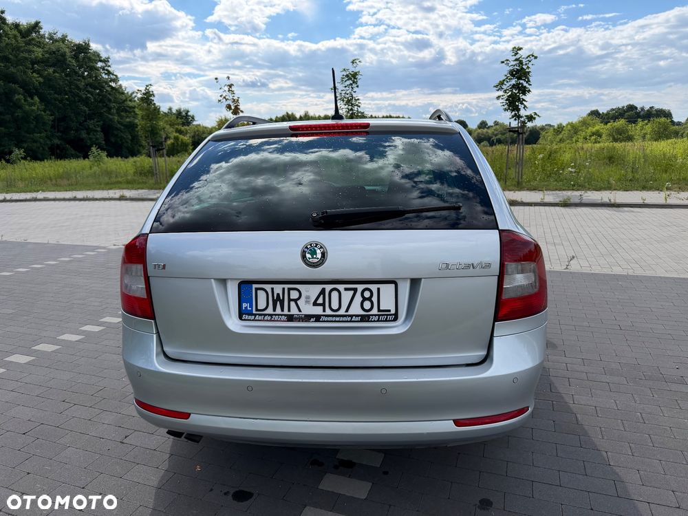 Skoda Octavia 2.0 TDI Elegance - 12