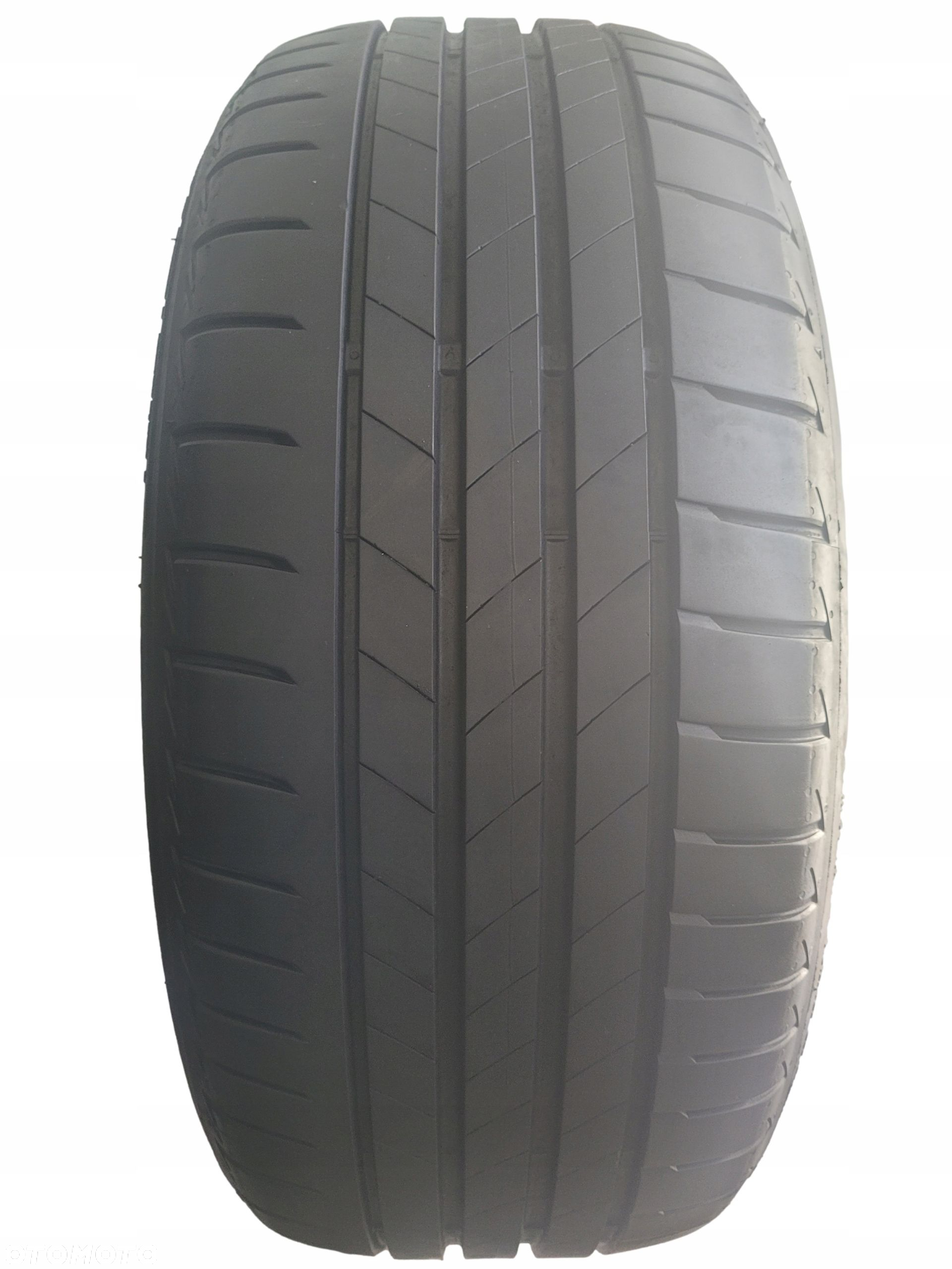 Bridgestone turanza T005 225/50 R17 94Y 2020 6.5-7 - 2