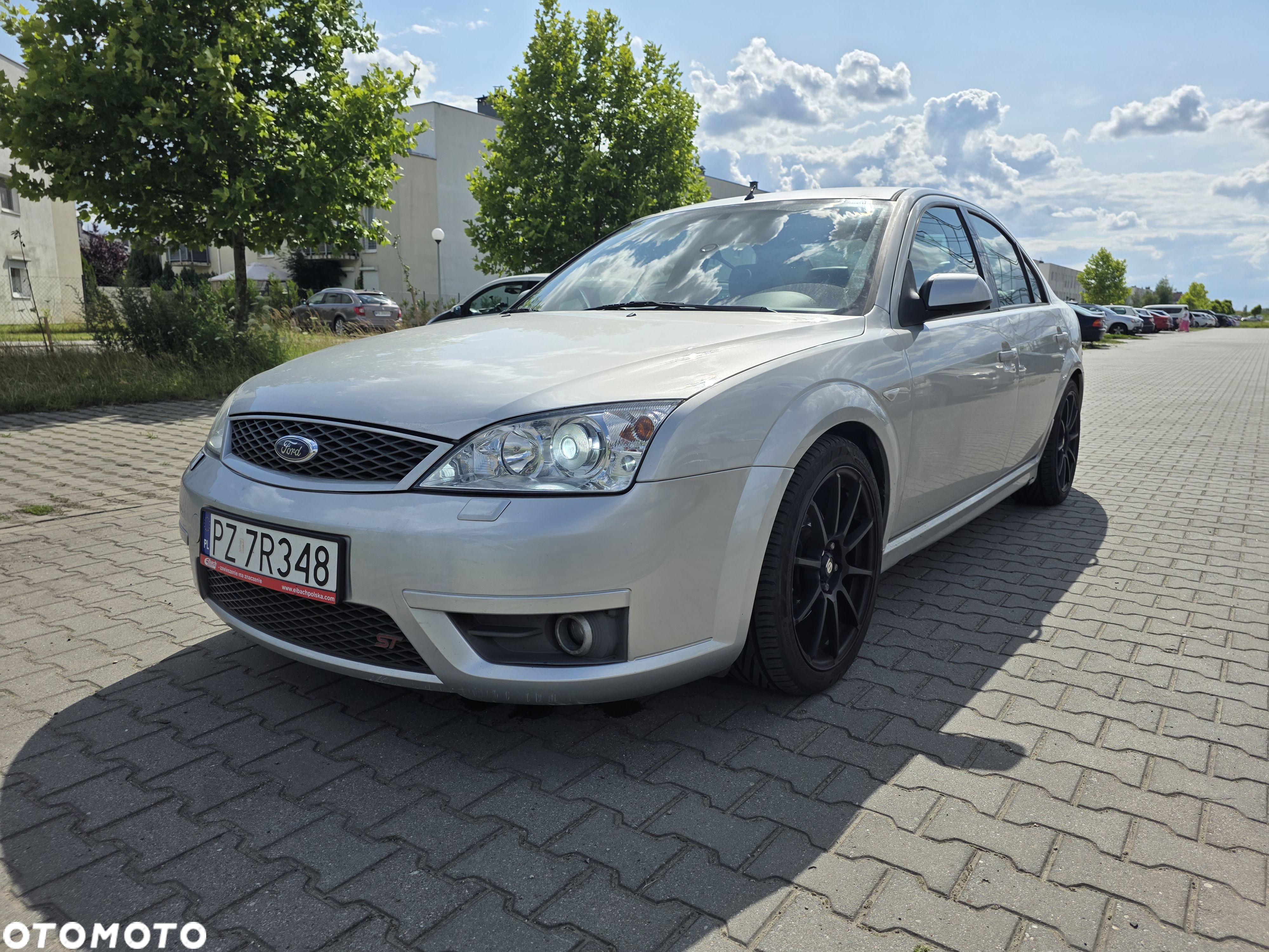 Ford Mondeo V6 ST 220 - 1
