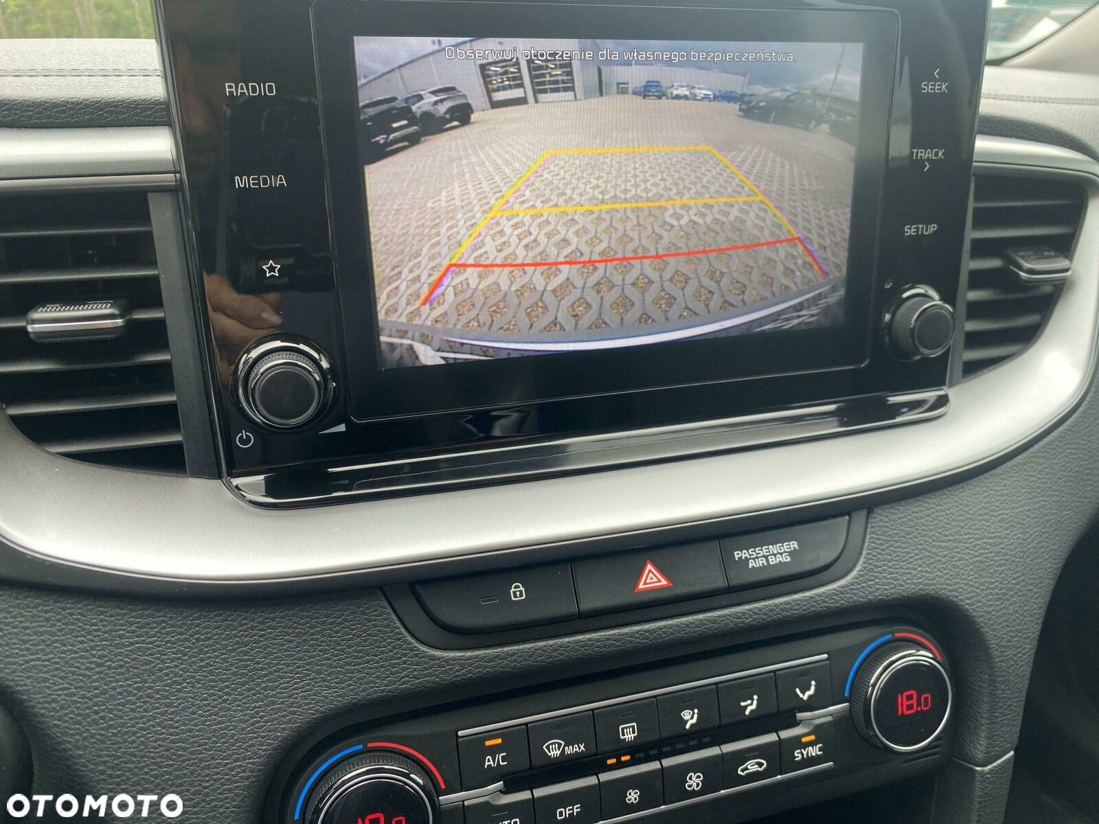 Kia Ceed - 23